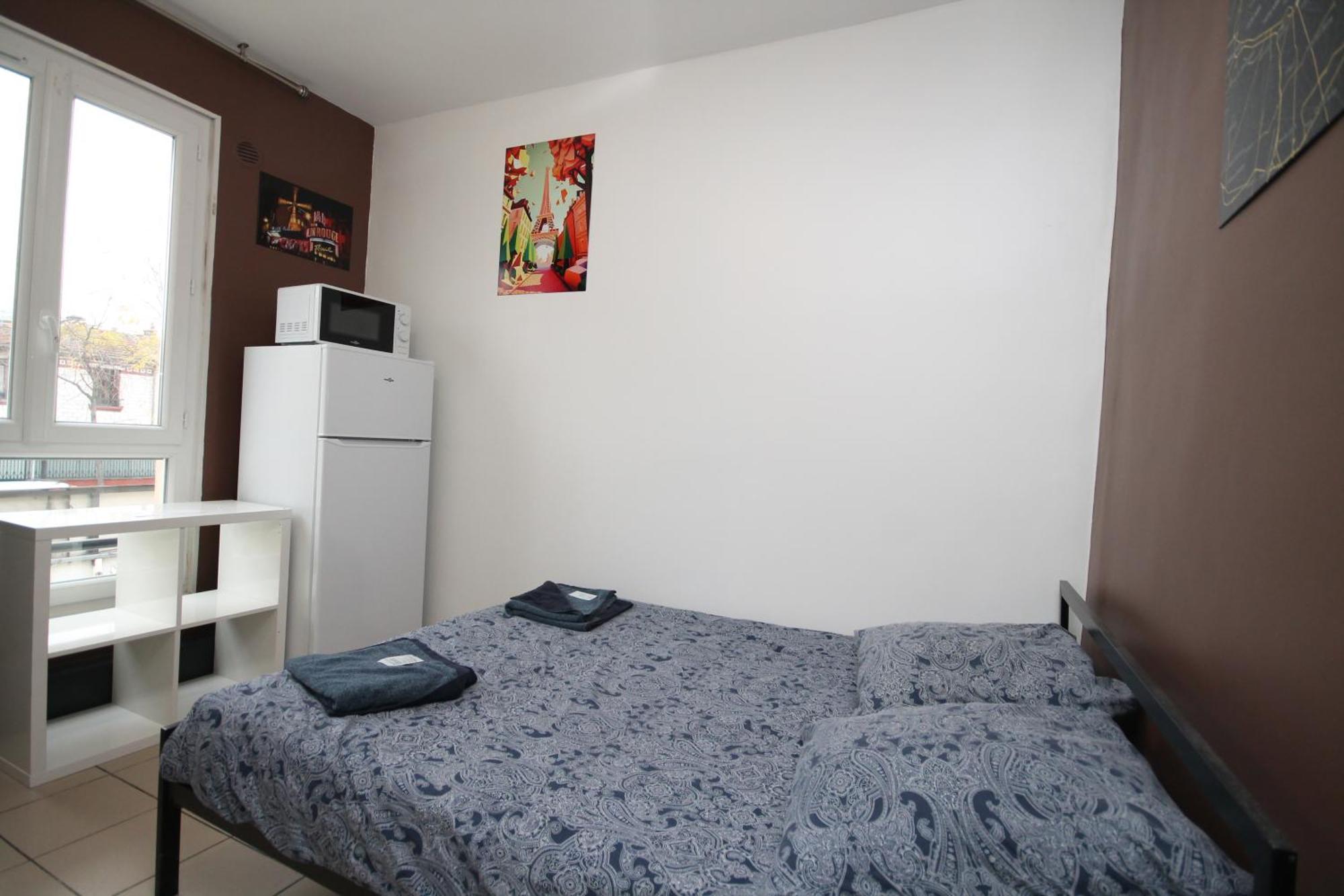 08 - Chambre Proche Paris Et Transports Avec Tv Wifi サン＝ドニ エクステリア 写真